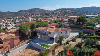 Villa a Porto SanPaolo con possibilità ampliamento