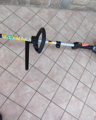 decespugliatore a benzina 