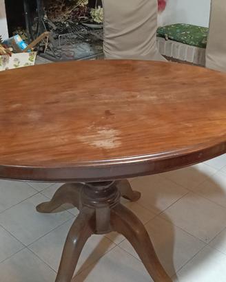 tavolo ovale con 4 sedie