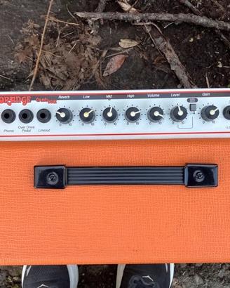 Due amplificatori per  chitarra:  Fender  e Orange