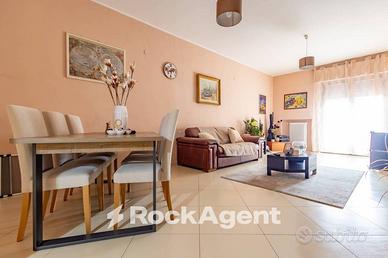 APPARTAMENTO DI AMPIA METRATURA RISTRUTTURATO