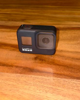 GoPro HERO 8 Black MEGA KIT accessori 4 batterie