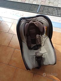 ovetto e culla bebè confort