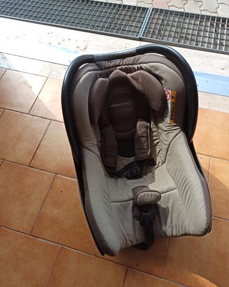 ovetto e culla bebè confort