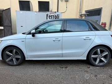Audi A1 Sportabak 1.6 90cv Neo patentati
