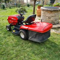 trattorino taglia erba