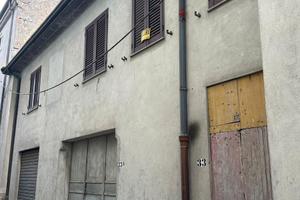 Rustico su due livelli con seminterrato - Pattada