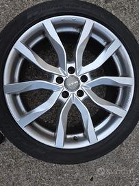 Gomme Pirelli 255/40 R20 101Y + Cerchi in Lega MAK