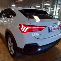AUDI Q3 SPORTBACK 40 TDI quattro S tr. Bus. Plus
