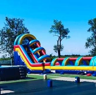 Scivolo Gonfiabile acquatico - parco giochi usato