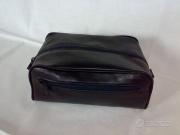 Borsa beauty piccola in vitellino nero