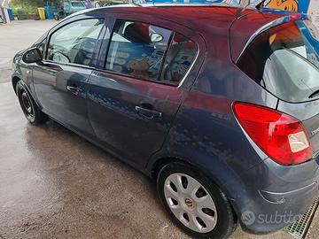 Opel Corsa D 2009