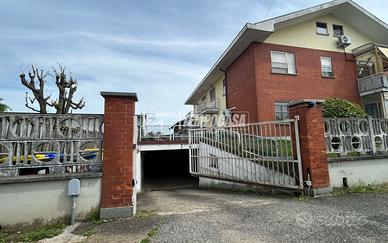 Box a Volpiano Via Molino