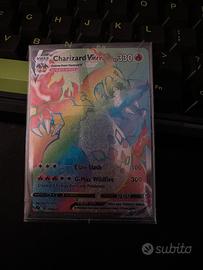 Pokemon TCG - Charizard VMAX 074/073