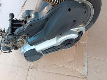 blocco motore Beverly 500