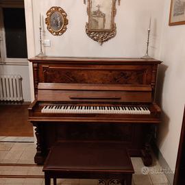 Pianoforte verticale