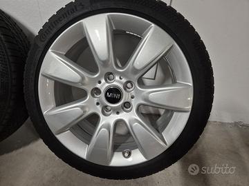 Cerchi Mini Cooper da 17" con sensori pressione