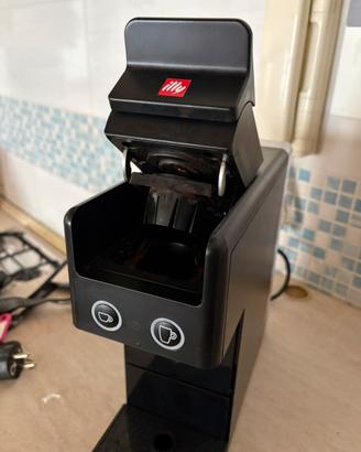 Macchinetta del caffè ILLY