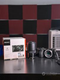Sony Alpha 6000 + Sony E 55-210 OSS + Accessori