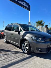 Volkswagen Touran 1.6 TDI DSG Comfortline