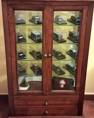 Collezione 16 modellini auto Carabinieri 