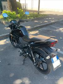Yamaha YS 125 (2021)