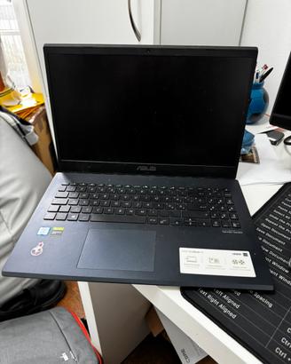 Notebook Laptop Portatile ASUS VivoBook