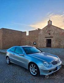 Mercedes 220 CDI Sportcoupe'