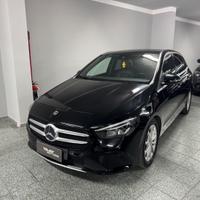 MERCEDES-BENZ B 180 d Automatic Business Extra