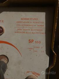 Saldatrice ad elettrodi