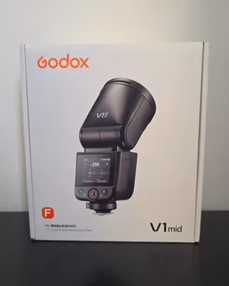 Flash Godox V1 mid F (per Fujifilm) - Come nuovo