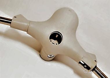 Manubrio Nuovo Vespa 50 1° serie N L R Farotondo