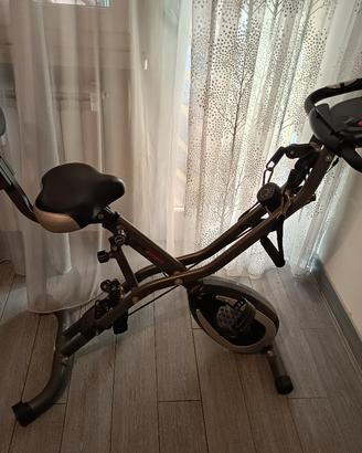 cyclette da allenamento casa con schienale e app