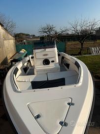 Open brube capo nord con fuoribordo