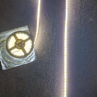 STRISCE LED 5METRI 4000k 12v NUOVE E IMBALLATE