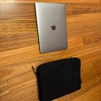 Macbook air 13” Retina 2018-i5 1.6 GHz-8GB RAM