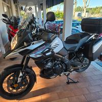 Suzuki V Strom DL 1000 XT