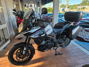 Suzuki V Strom DL 1000 XT