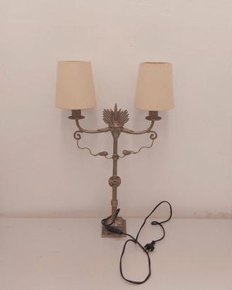 Lampada da tavolo