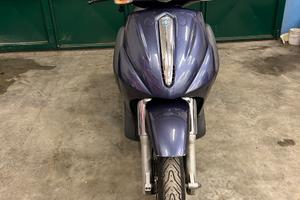 Piaggio Beverly 500