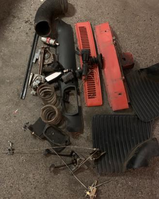 Moltissimi ricambi per Fiat 500 d’epoca