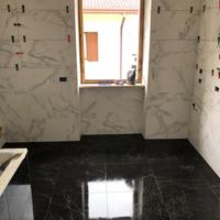 Posatore piastrella/ PVC e pittore