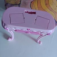 Barbie toilette trucco -