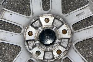 Cerchi in lega volkswagen golf

