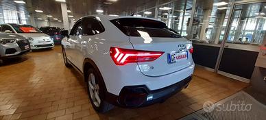 AUDI Q3 SPORTBACK 40 TDI quattro S tr. Bus. Plus