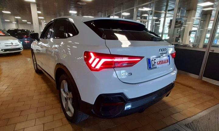 AUDI Q3 SPORTBACK 40 TDI quattro S tr. Bus. Plus