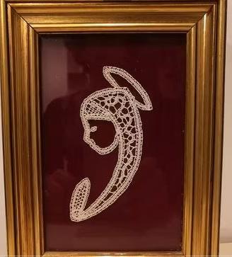 quadro con ricamo, Madonna in preghiera