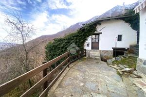 RUSTICO A INVERSO PINASCA