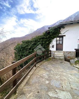 RUSTICO A INVERSO PINASCA