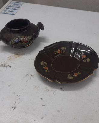 Zuccheriera e piattino vintage in ceramica marrone